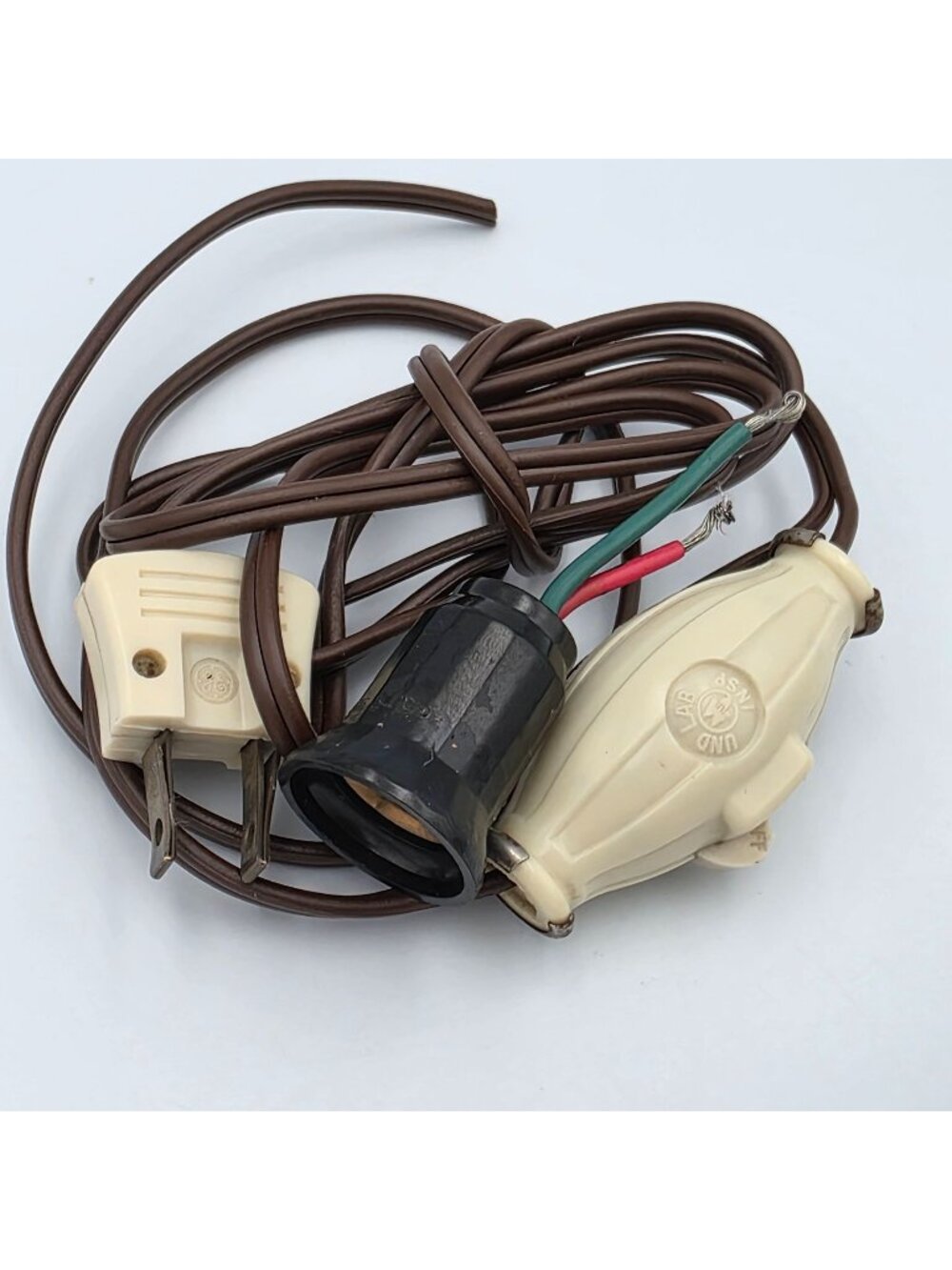 Vintage Plug-In Electrical Cord With Inline On/Off Switch Brown & Ivory UL Liste